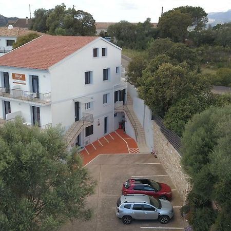 Corsica Hostel Porto-Vecchio, Partie Dortoirs エクステリア 写真