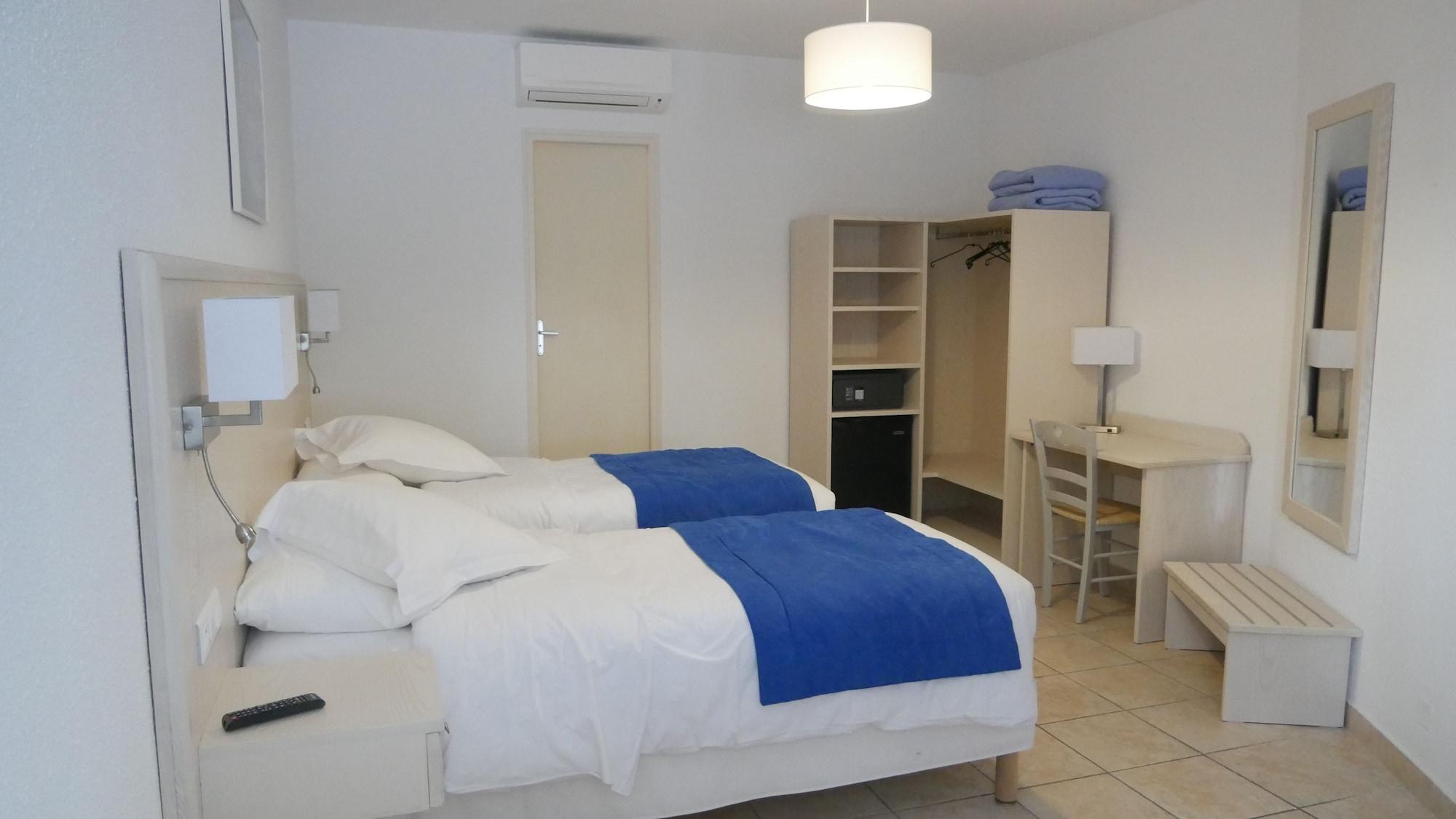 Corsica Hostel Porto-Vecchio, Partie Dortoirs エクステリア 写真