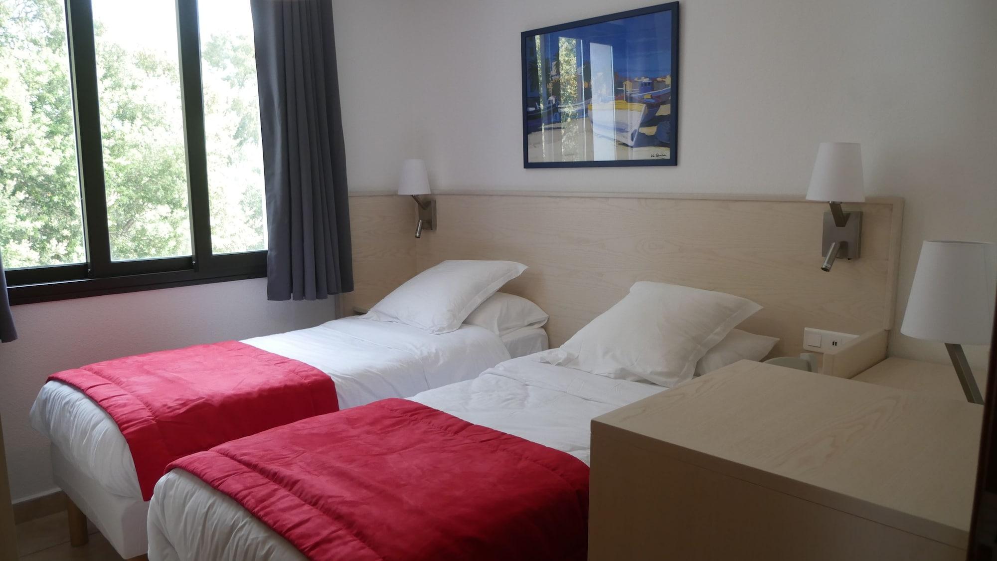 Corsica Hostel Porto-Vecchio, Partie Dortoirs エクステリア 写真