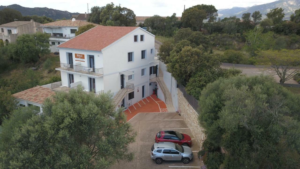 Corsica Hostel Porto-Vecchio, Partie Dortoirs エクステリア 写真